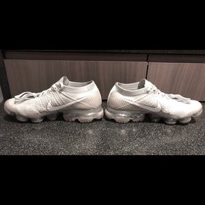 Nike Pure Platinum Air Vapormax